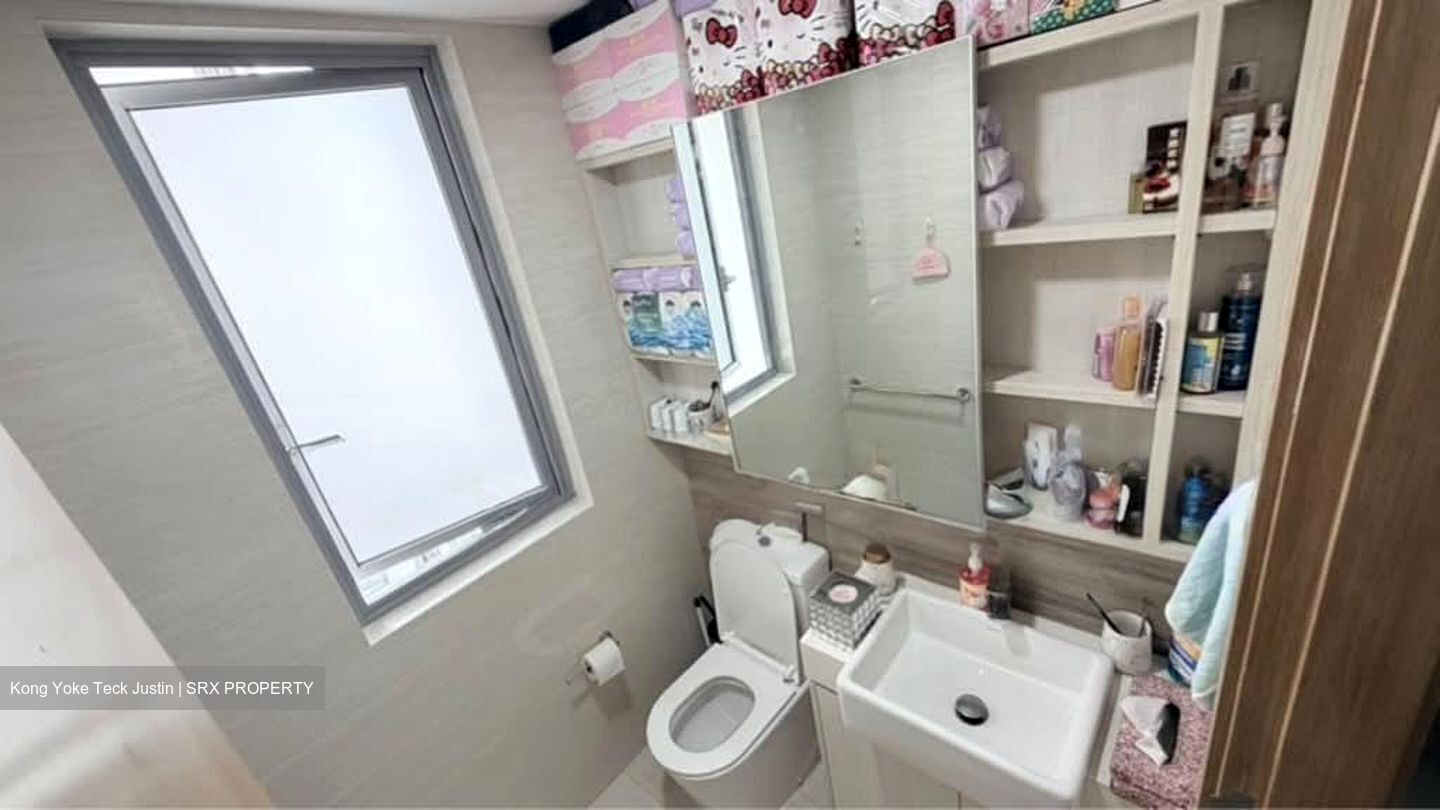 High Park Residences (D28), Apartment #558415131